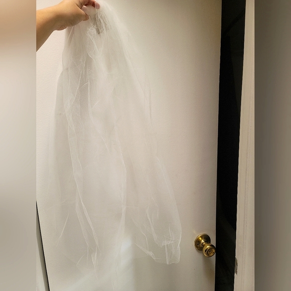 Blusher Wedding Veil - Picture 2 of 5